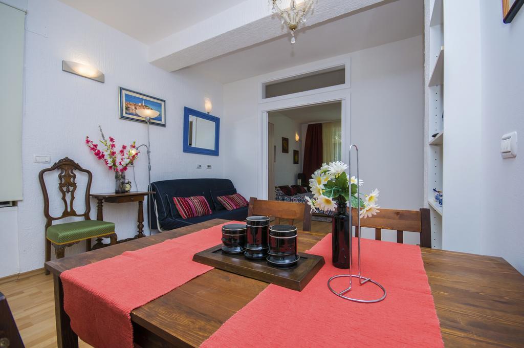 Apartments Daria 로비니 외부 사진